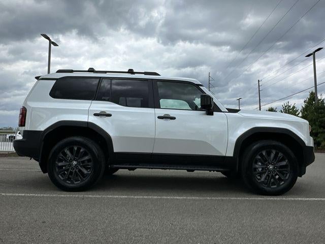 2024 Toyota Land Cruiser 4WD (Natl)