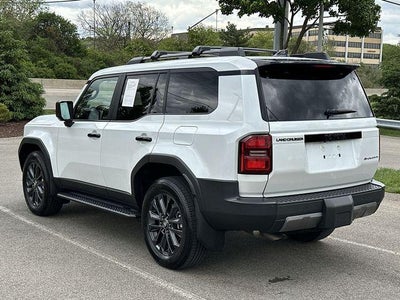 2024 Toyota Land Cruiser 4WD (Natl)