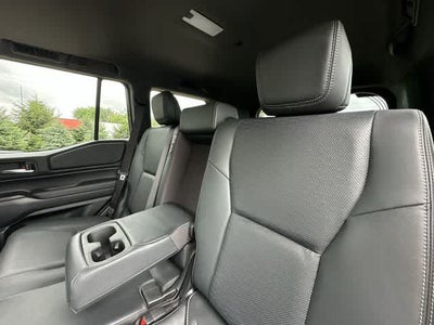 2025 Toyota Land Cruiser 4WD (Natl)