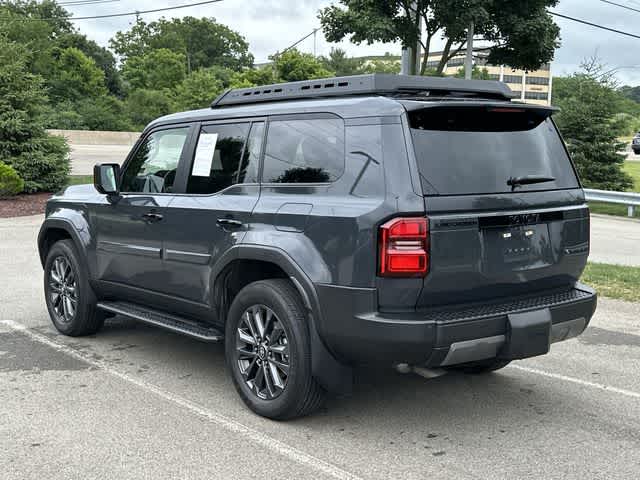 2025 Toyota Land Cruiser 4WD (Natl)