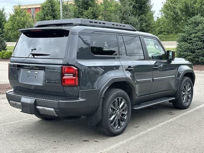 2025 Toyota Land Cruiser 4WD (Natl)