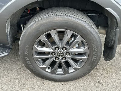 2025 Toyota Land Cruiser 4WD (Natl)