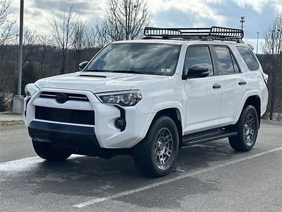 2020 Toyota 4Runner Venture