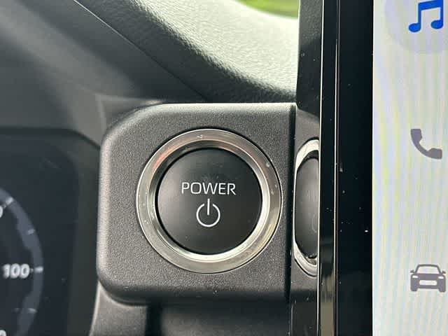2025 Toyota 4Runner Hybrid Platinum