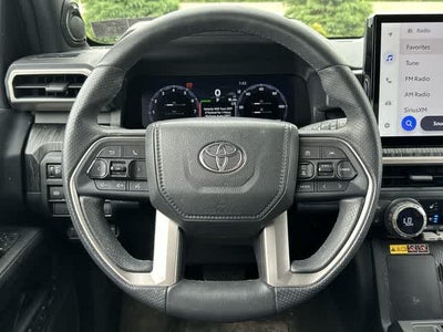 2025 Toyota 4Runner Hybrid Platinum