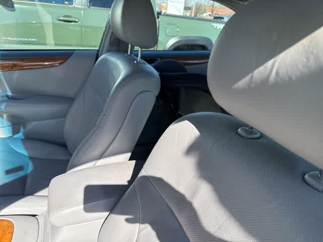 2005 Lexus ES 330 4dr Sdn