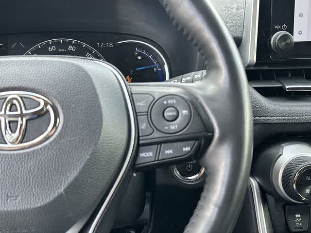 2025 Toyota RAV4 Hybrid XLE Premium