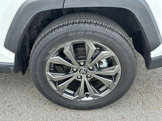 2025 Toyota RAV4 Hybrid XLE Premium
