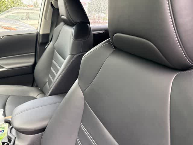 2021 Toyota RAV4 Hybrid XLE Premium