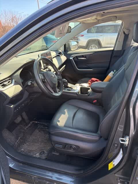 2023 Toyota RAV4 Hybrid XLE Premium