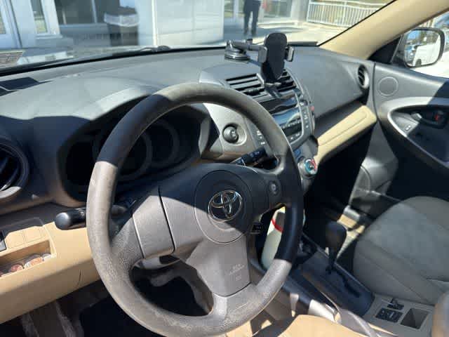 2009 Toyota RAV4 4WD 4dr 4-cyl 4-Spd AT (Natl)