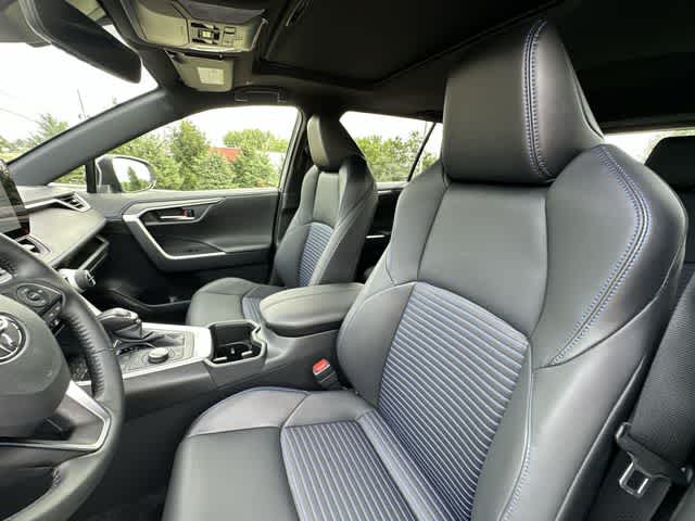 2025 Toyota RAV4 Hybrid XSE