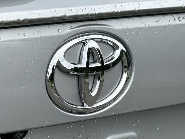 2025 Toyota RAV4 Hybrid XSE
