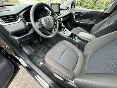 2025 Toyota RAV4 Hybrid LE