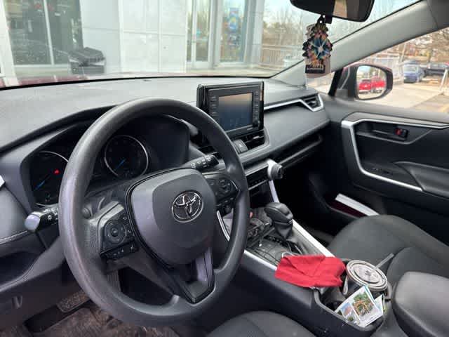 2020 Toyota RAV4 Hybrid LE