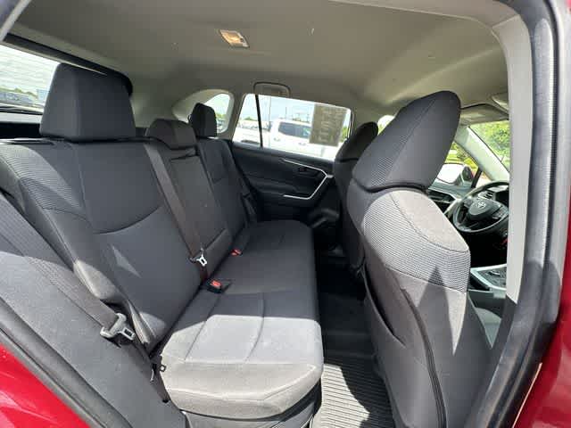 2020 Toyota RAV4 Hybrid LE