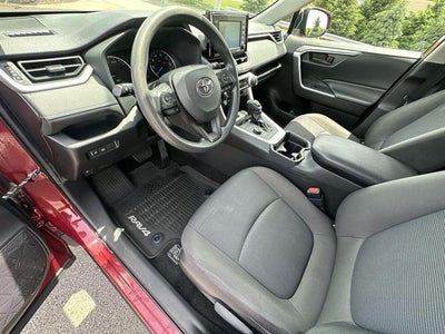 2020 Toyota RAV4 Hybrid LE