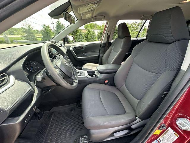 2020 Toyota RAV4 Hybrid LE