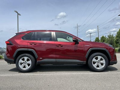 2020 Toyota RAV4 Hybrid LE