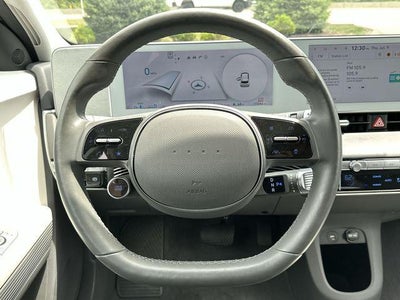 2024 Hyundai IONIQ 5 SEL