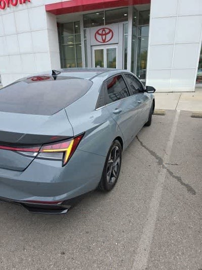 2022 Hyundai Elantra Hybrid Limited