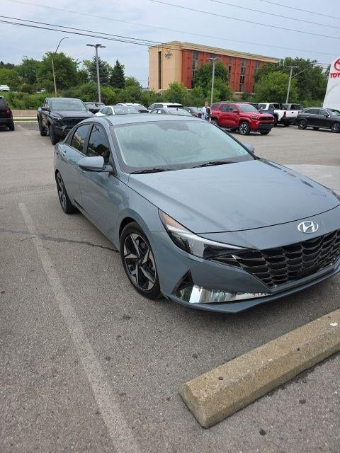 2022 Hyundai Elantra Hybrid Limited