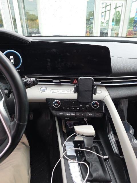 2022 Hyundai Elantra Hybrid Limited