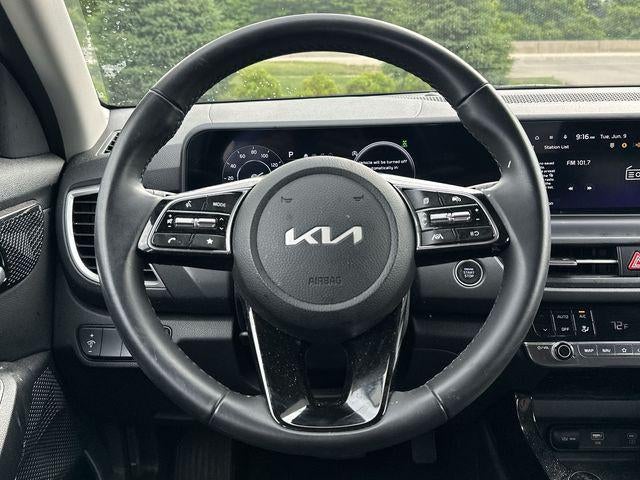 2025 Kia Seltos EX