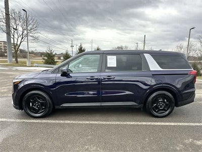 2025 Kia Carnival LXS
