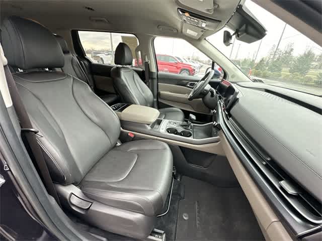 2025 Kia Carnival LXS