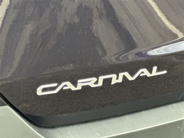 2025 Kia Carnival LXS