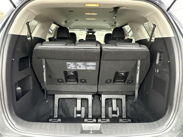 2025 Kia Carnival LXS