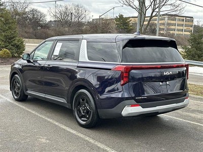 2025 Kia Carnival LXS