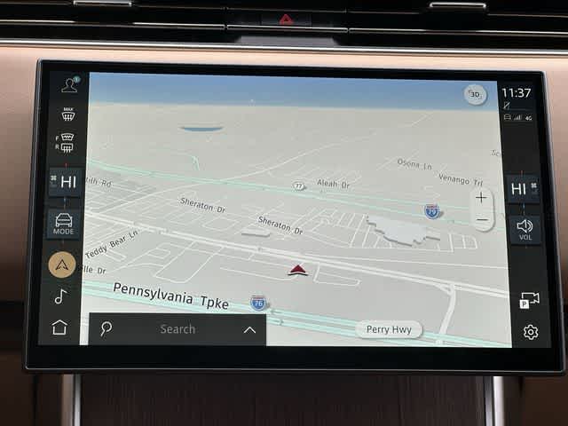 2025 Land Rover Range Rover SE