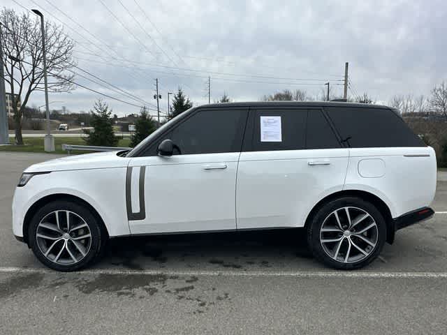 2025 Land Rover Range Rover SE
