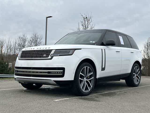 2025 Land Rover Range Rover SE