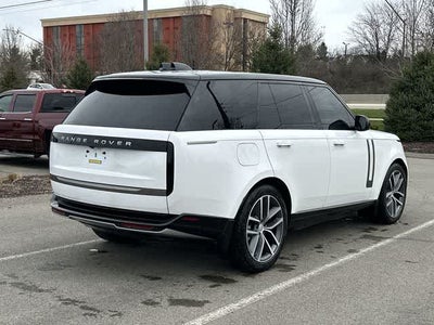 2025 Land Rover Range Rover SE