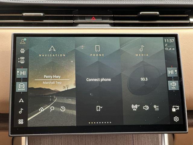 2025 Land Rover Range Rover SE