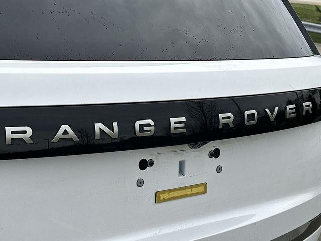 2025 Land Rover Range Rover SE