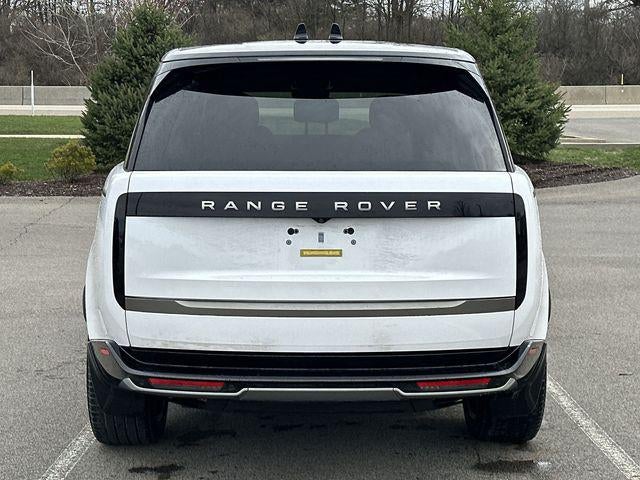2025 Land Rover Range Rover SE