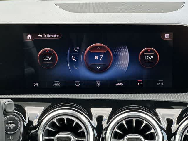 2020 Mercedes-Benz A 220 A 220