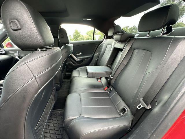 2020 Mercedes-Benz A 220 A 220