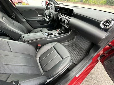 2020 Mercedes-Benz A 220 A 220