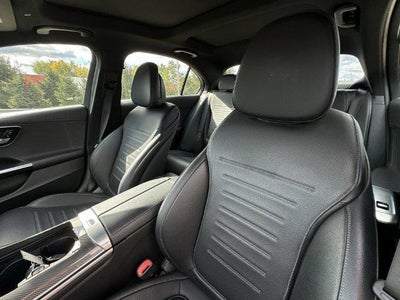 2023 Mercedes-Benz C 300 C 300