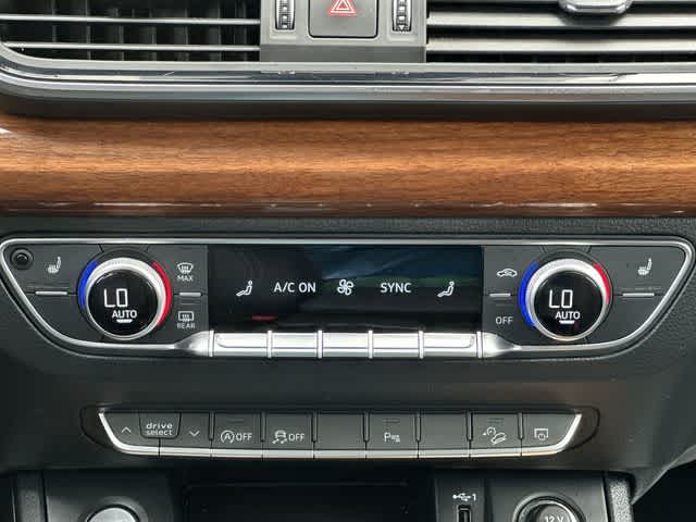 2023 Audi Q5 Premium