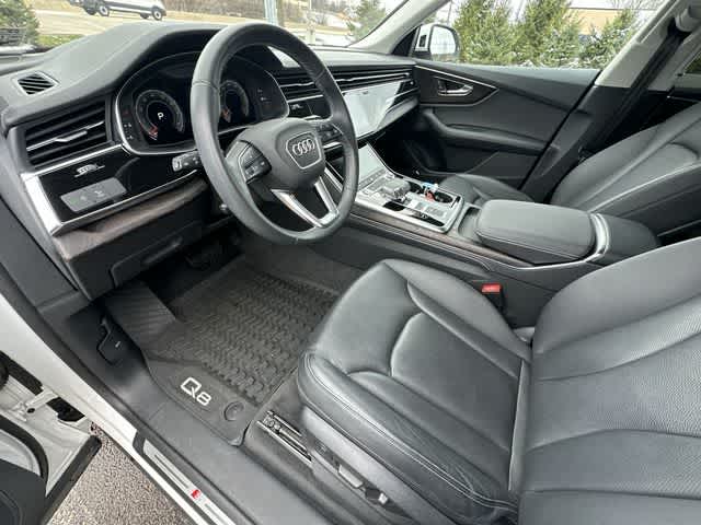 2023 Audi Q8 Premium Plus