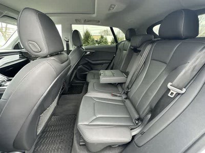 2023 Audi Q8 Premium Plus