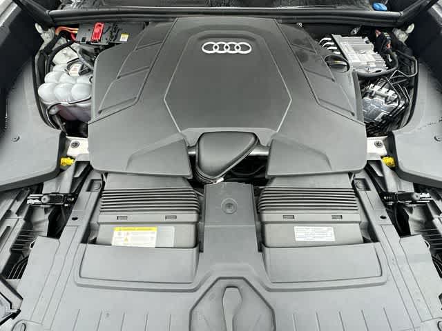 2023 Audi Q8 Premium Plus