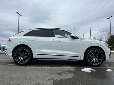2023 Audi Q8 Premium Plus