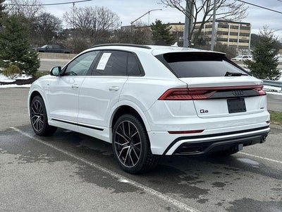 2023 Audi Q8 Premium Plus